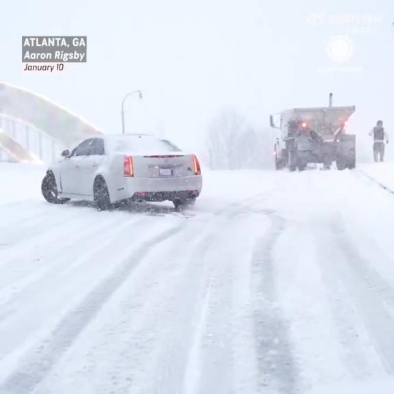 火箭和老鷹的比賽延期！亞特蘭大這雪下得，連車子都走不動(dòng)道了！